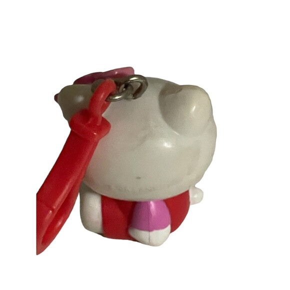 SANRIO 2008 HELLO KITTY PLASTIC CHARM PENDANT RED ULTRA RARE - Picture 6 of 11